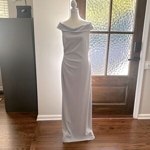 Vince Camuto crepe formal dress. Full length. Light blue size 14.